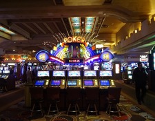 California Casino Floor Room
