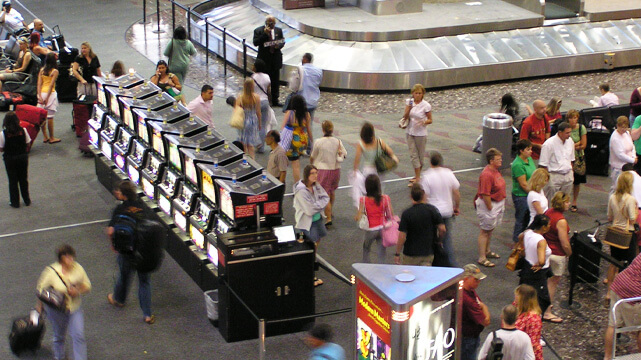 Las Vegas McCarran Airport, Slot Machines in Airport