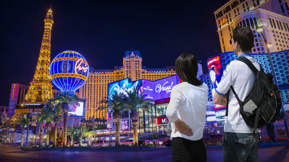 Las Vegas Strip at Night, Two Tourists