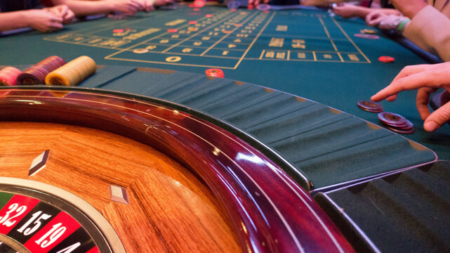 Casino Roulette Table Game with Wheel