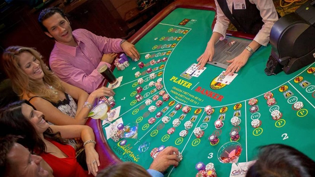 EZ Baccarat Casino Table Game