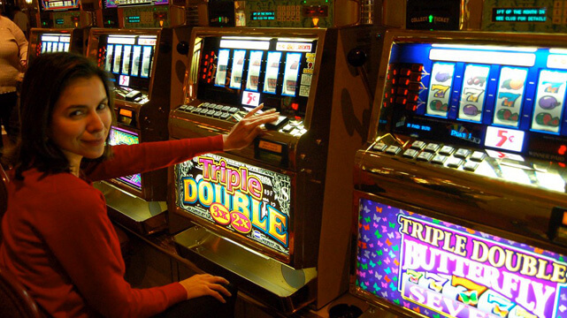 how to play the slot machines