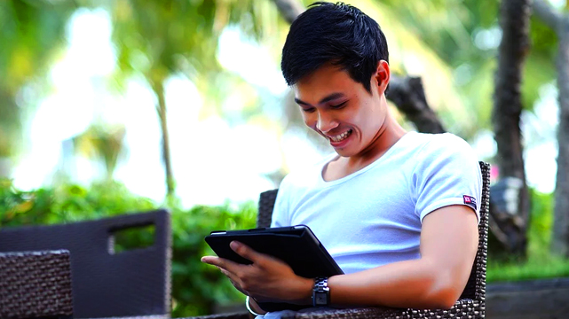 หนังสือกีฬาออนไลน์ถูกกฎหมายหรือผิดกฎหมายอย่างไร