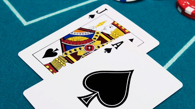 ภาพระยะใกล้ของ Jack และ Ace of Spades