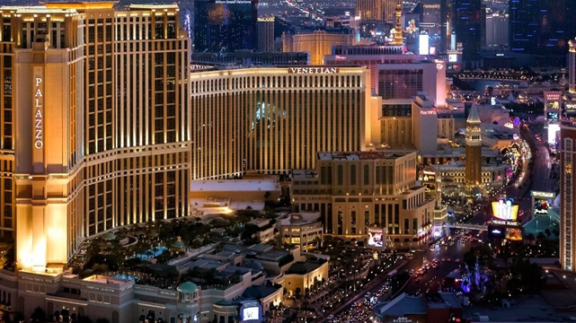 ทิวทัศน์ของ Las Vegas Strip และ Palazzo
