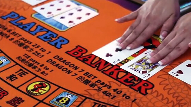 Game Meja Baccarat Oranye