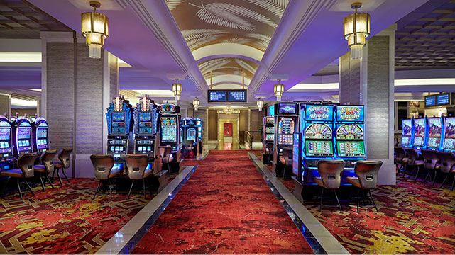 ชั้นคาสิโนที่ Seminole Hard Rock Hotel & Casino Tampa